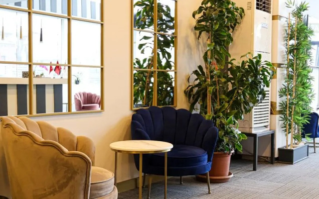 Home Plus Hotel