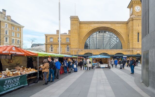 Contemporary Chic home in Kings Cross