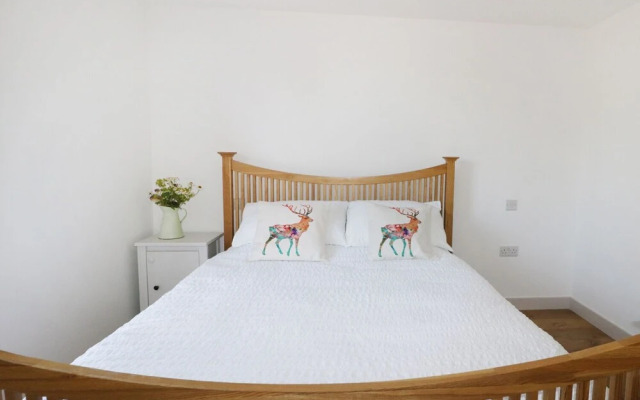 Heron Lodge Castle Farm