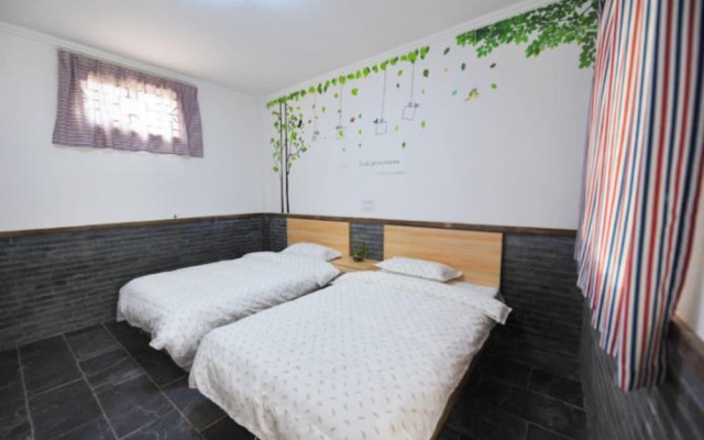 Xianyang Gudu International Youth Hostel