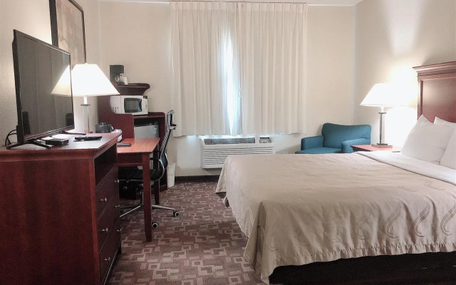 Quality Inn I-70 at Wanamaker
