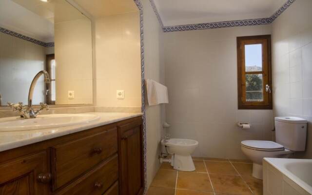 Villa - 3 Bedrooms with Pool and WiFi - 103145