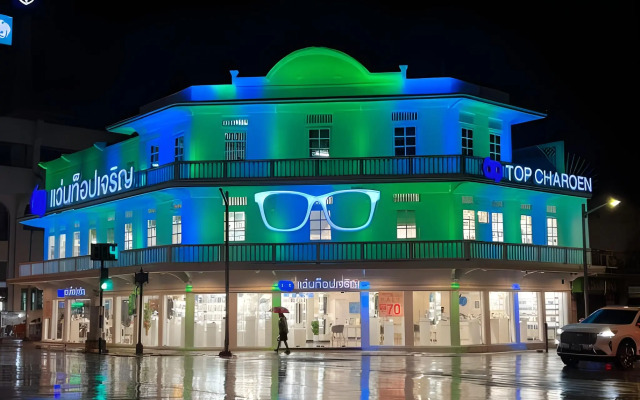 the harbour front hotel