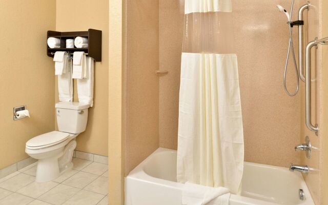 Western Inn & Suites