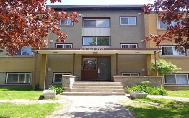 Adib Apartments - 625 Borthwick Ave