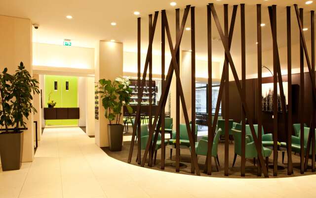Manin Hotel