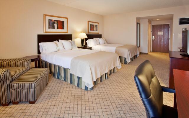 Holiday Inn Hotel & Suites Springfield - I-44, an IHG Hotel