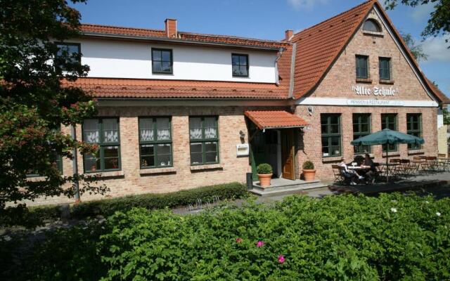 Pension & Restaurant "Alte Schule"