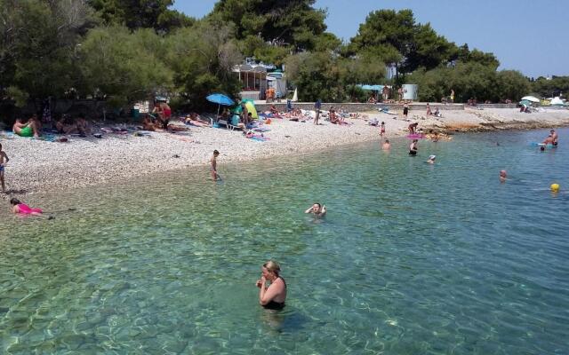Adel - 70 m from beach - SA3(2)