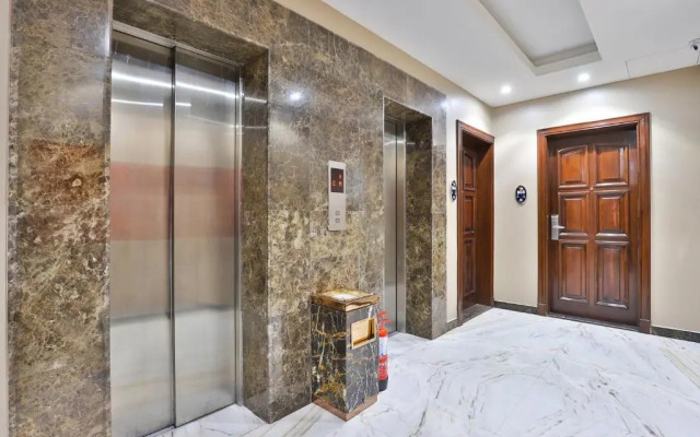 Al Yamama Palace Hotel Suites Olaya by OYO Rooms