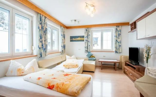 Large Holiday Apartment With Large Balcony in Kappl