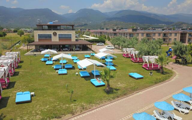Heramis Thermal Resort