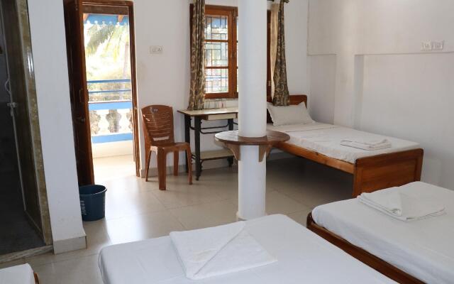 Per Avel Beach Holiday Home