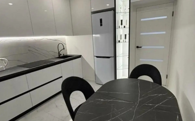 Black Apartment on Warriors Internationalist Street 12