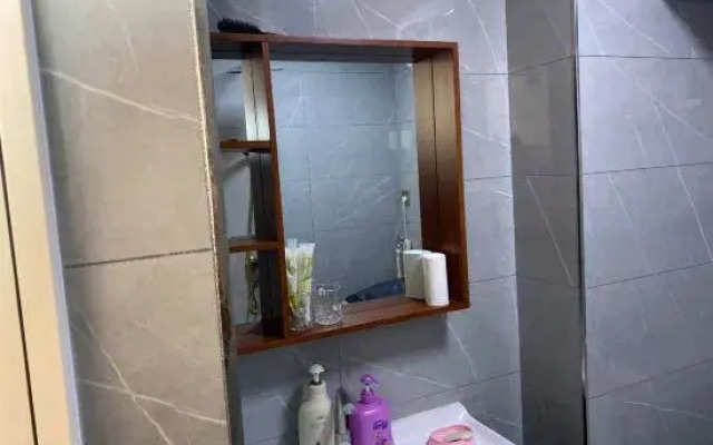 Zhuanghe Youjia Apartment