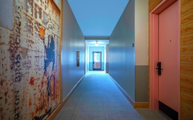 Texican Court, by Valencia Hotel Collection