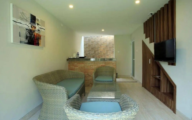 RedDoorz Near Canggu Club