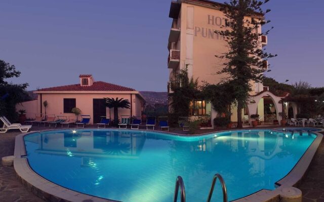 Hotel Punta Faro