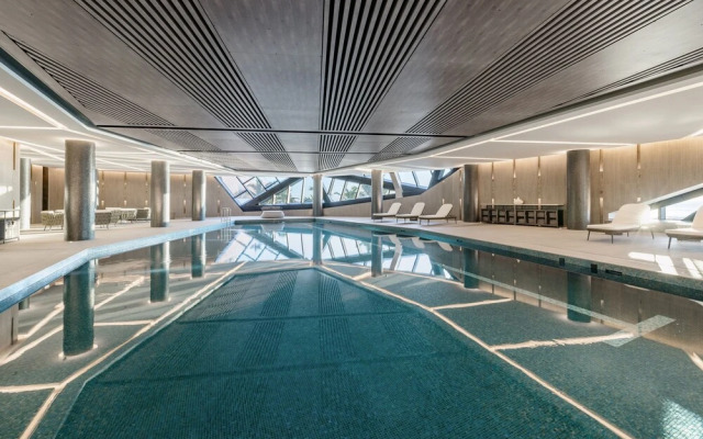 The Langham, Gold Coast and Jewel Residences
