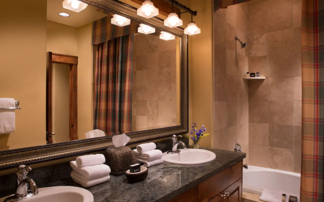 Snow King Resort Hotel & Luxury Residences