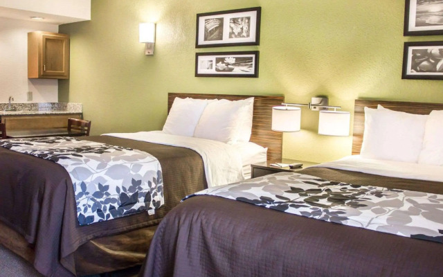Sleep Inn & Suites Columbus - State University Area