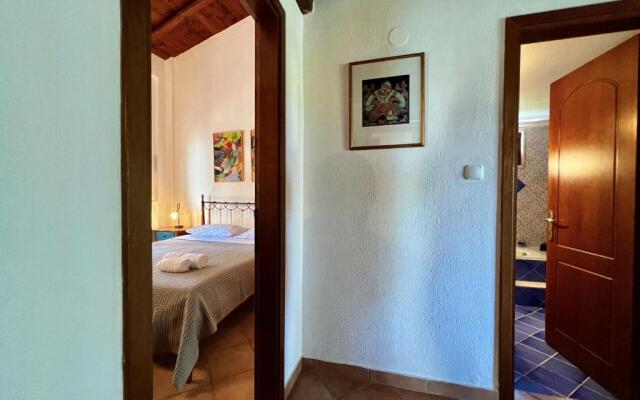 #Villa Niki by halu! Sani Villas