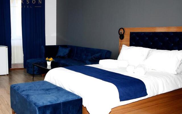 Rixson Otel