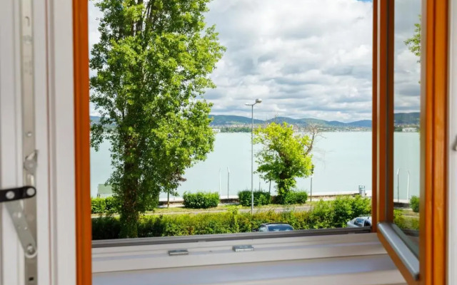 Lepke Apartmanház és Étterem