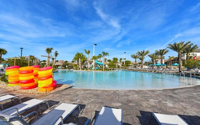 8924 SD - Luxury 4BR Townhome Private Pool