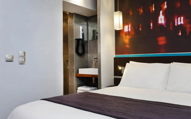 Melia Paris Champs-Elysées