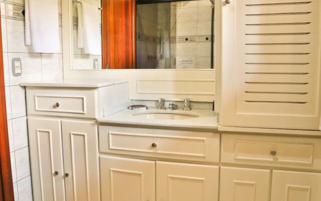 LOCAR-IN GRAMADO- Duplex Lago Negro