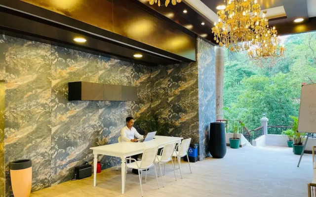 Discover Resorts Khandala