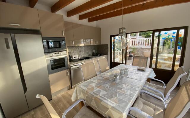Villa Emilia 4 Personas