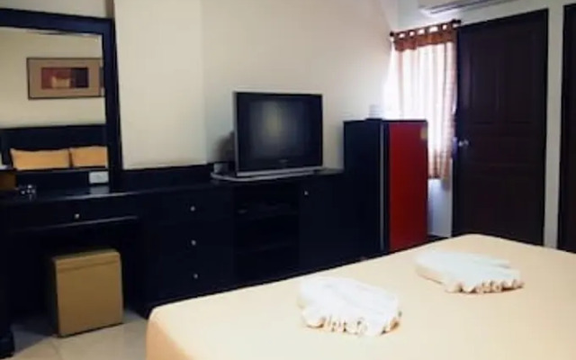 @Home Executive Apartment