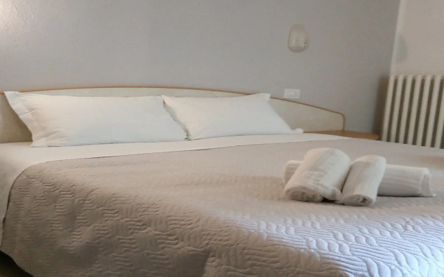 Hotel Prestige