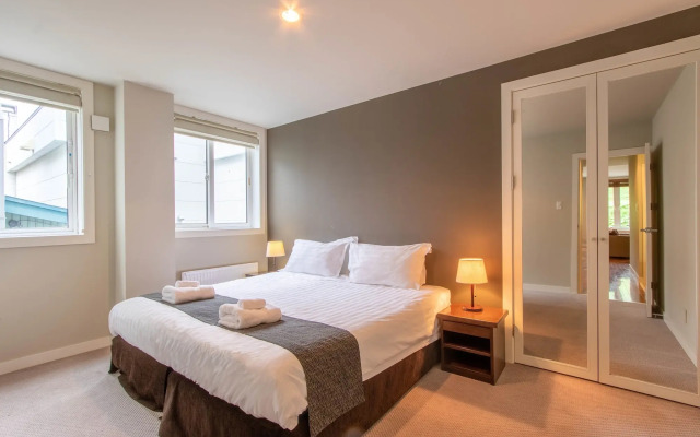 Furano Fresh Powder Apartments and Chalet