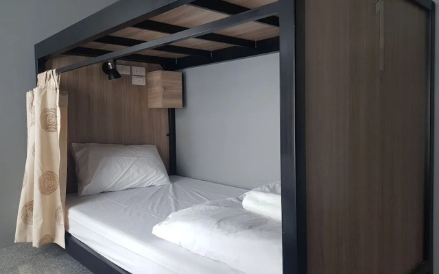 Sleep To Fly Hotel & Hostel