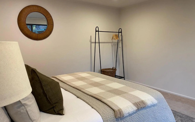 Wanaka Cosy and Warm