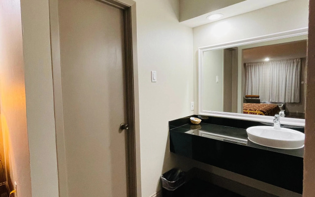 Studio 6 Suites – Mesquite, TX – Gross Rd.