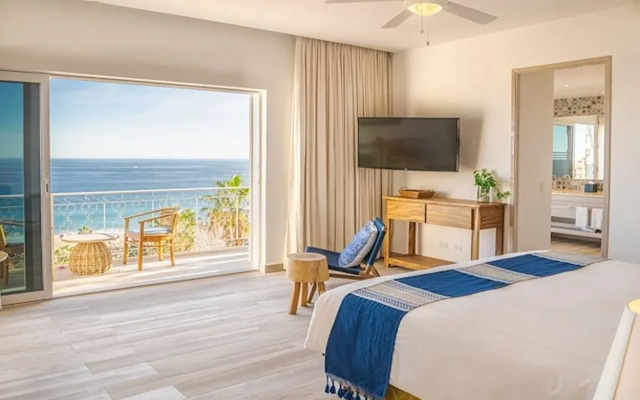 Mar del Cabo By Velas Resorts