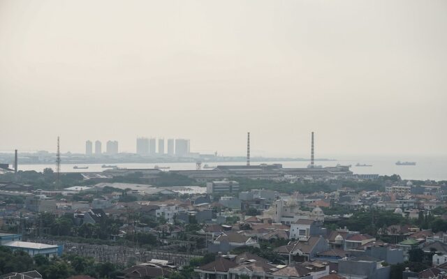 2BR Apartment Seaview with Workspace at Mediterania Marina Ancol