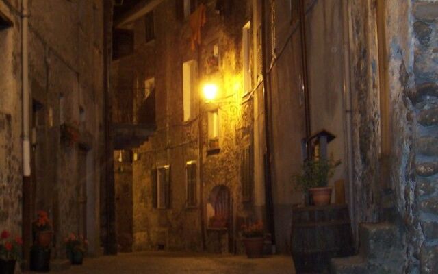 Antica Porta delle Cinque Terre