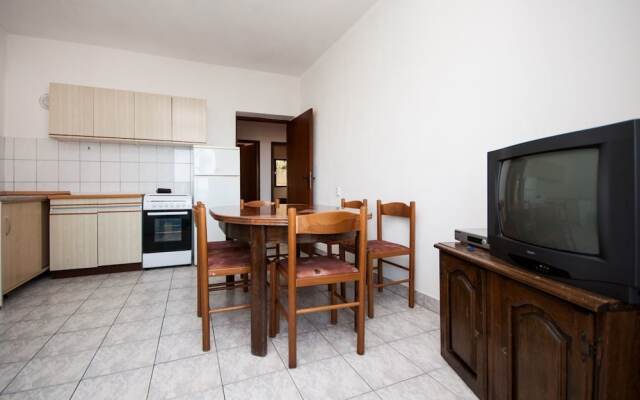 Apartments Josip