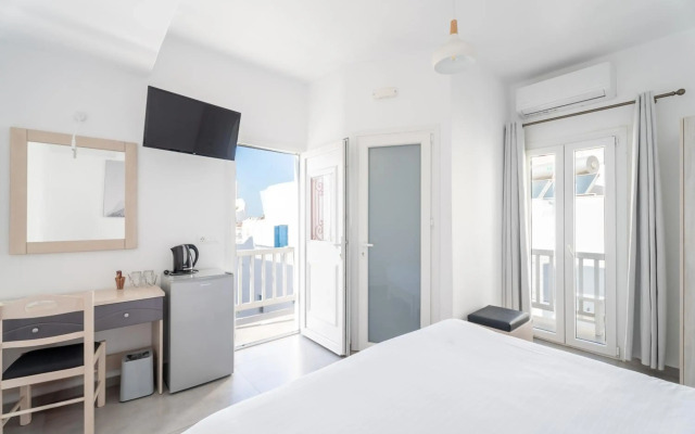 Eleanna's Mykonos