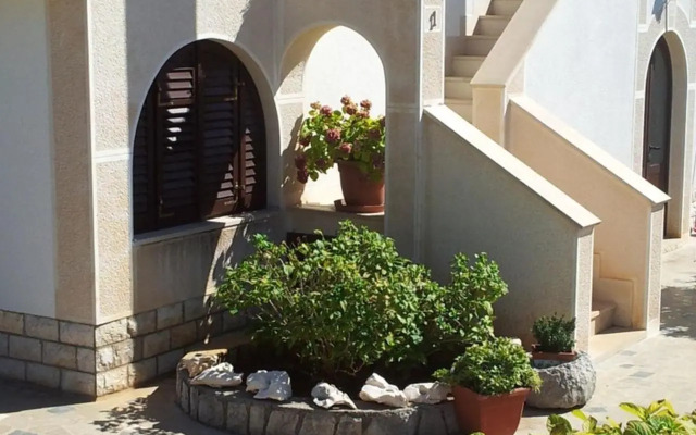 Apartments Franjo