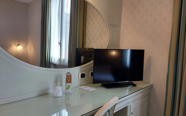 Phi Hotel Canalgrande