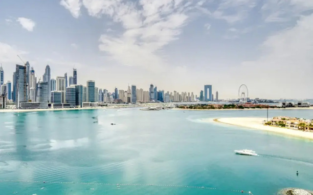 Stunning 3BR at the Palm w Beach Access