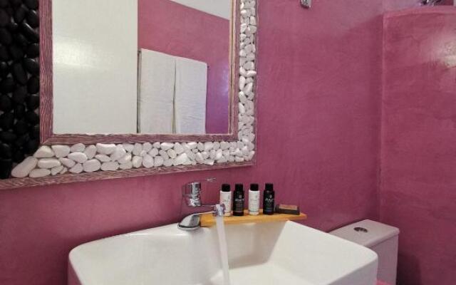 Family Village Santorini