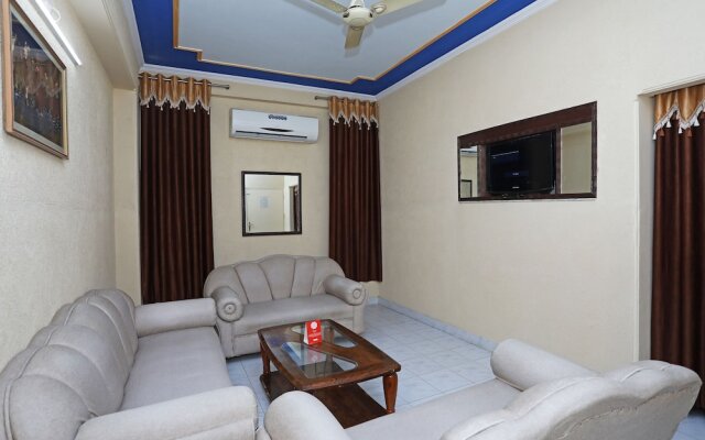 OYO 10444 Vasundhra INN
