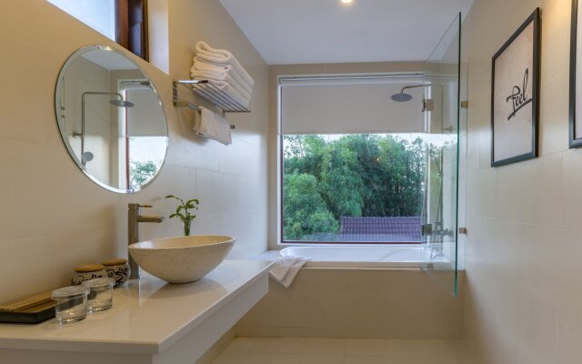 Riverside Hamlet Homestay & Villas